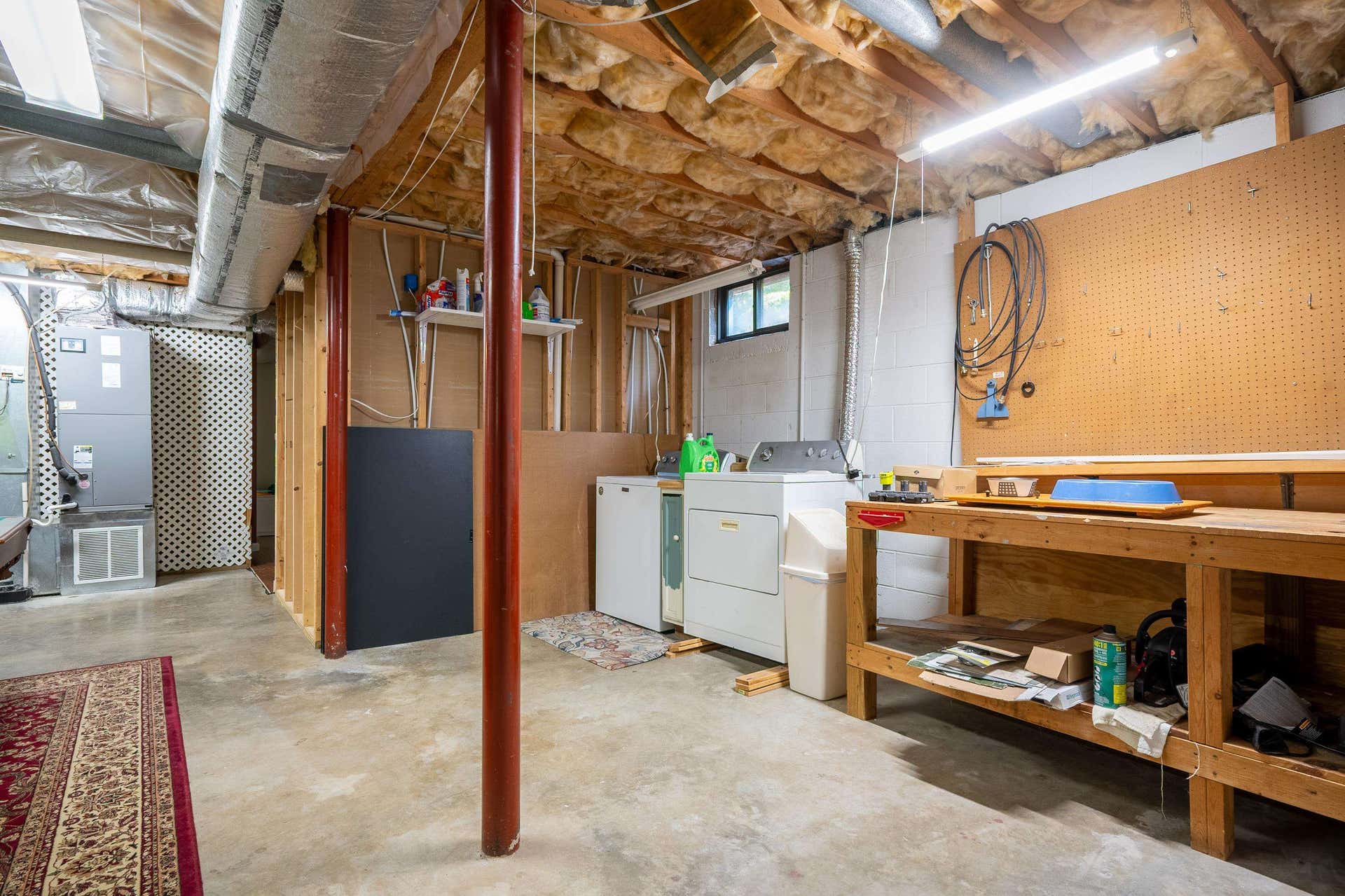 2116 CHARLTON Lane, Radford, VA 24141