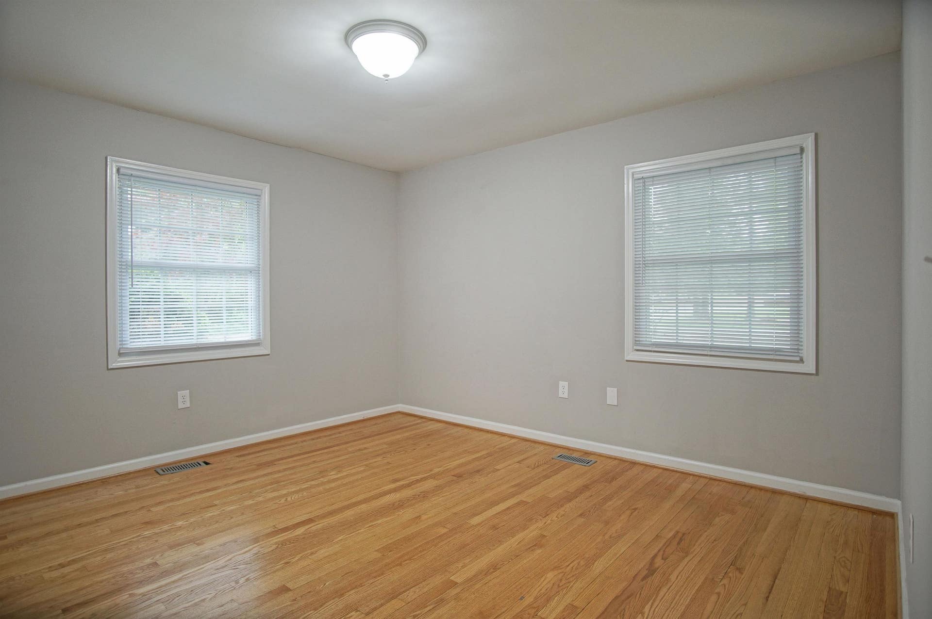 901 Toms Creek Road, Blacksburg, VA 24060