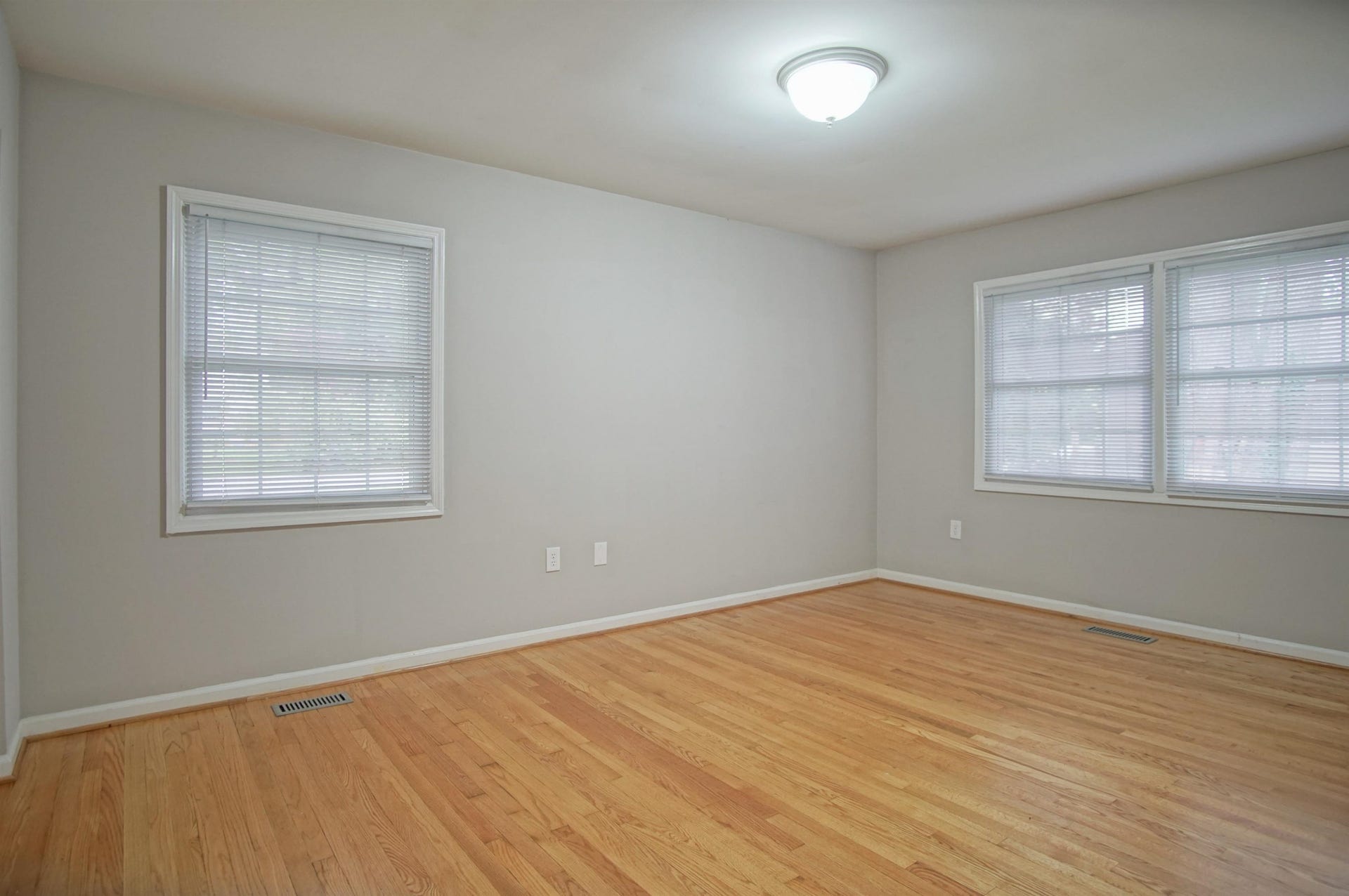 901 Toms Creek Road, Blacksburg, VA 24060