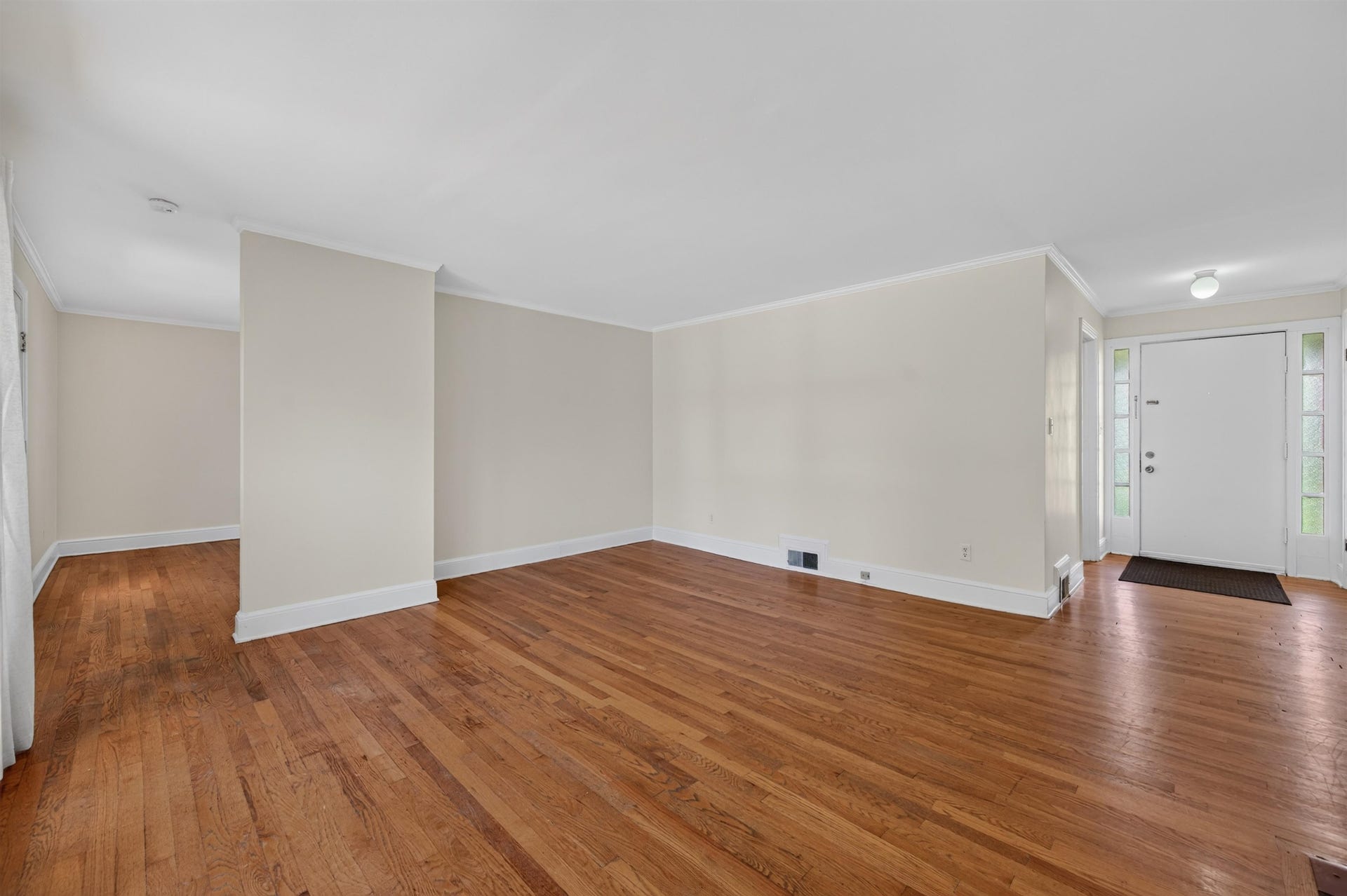 203 TAYLOR Street, Radford, VA 24141