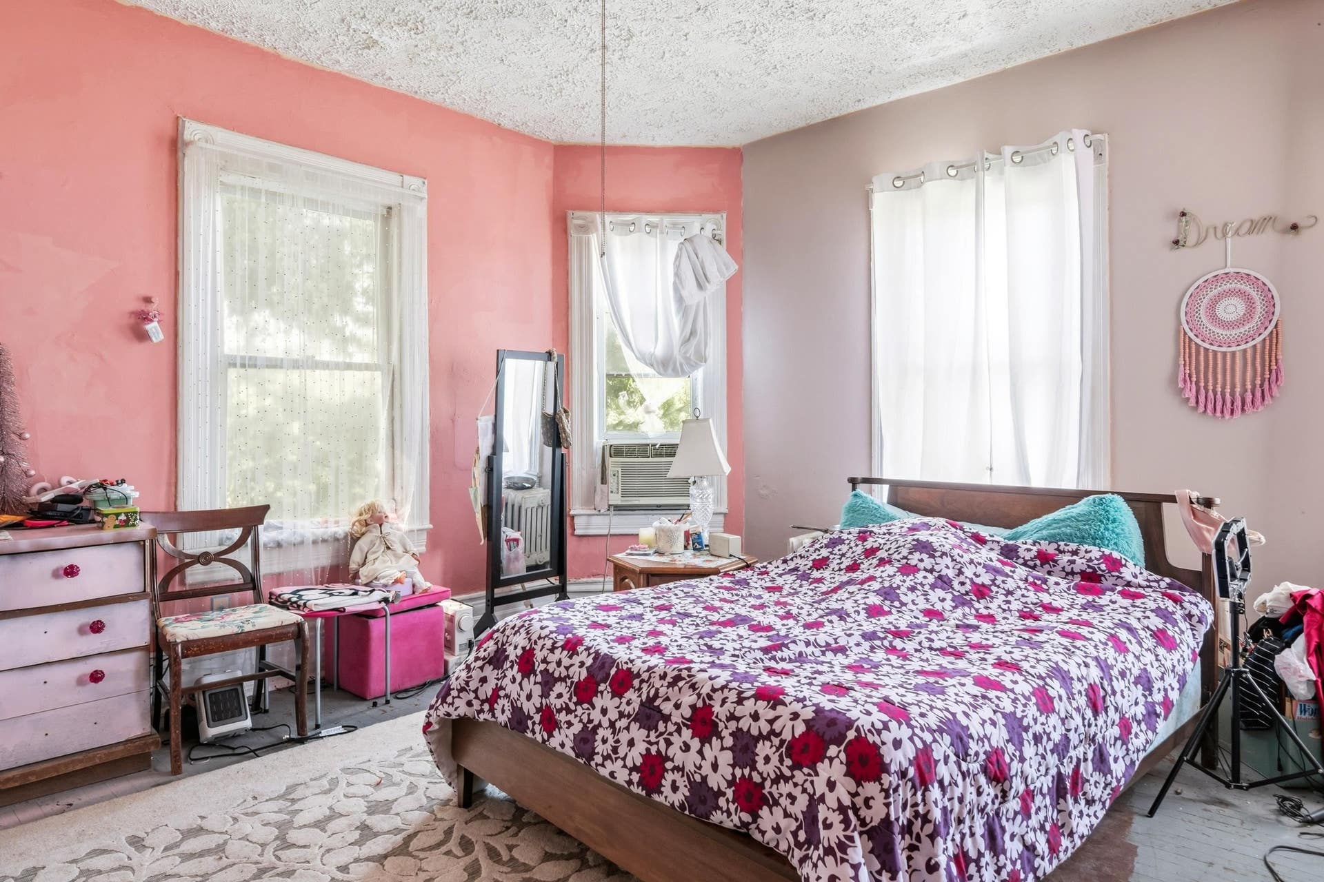 216 3RD Street, Radford, VA 24141