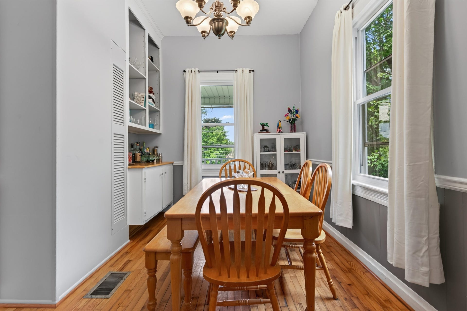 1220 Cambria Street, Christiansburg, VA 24073
