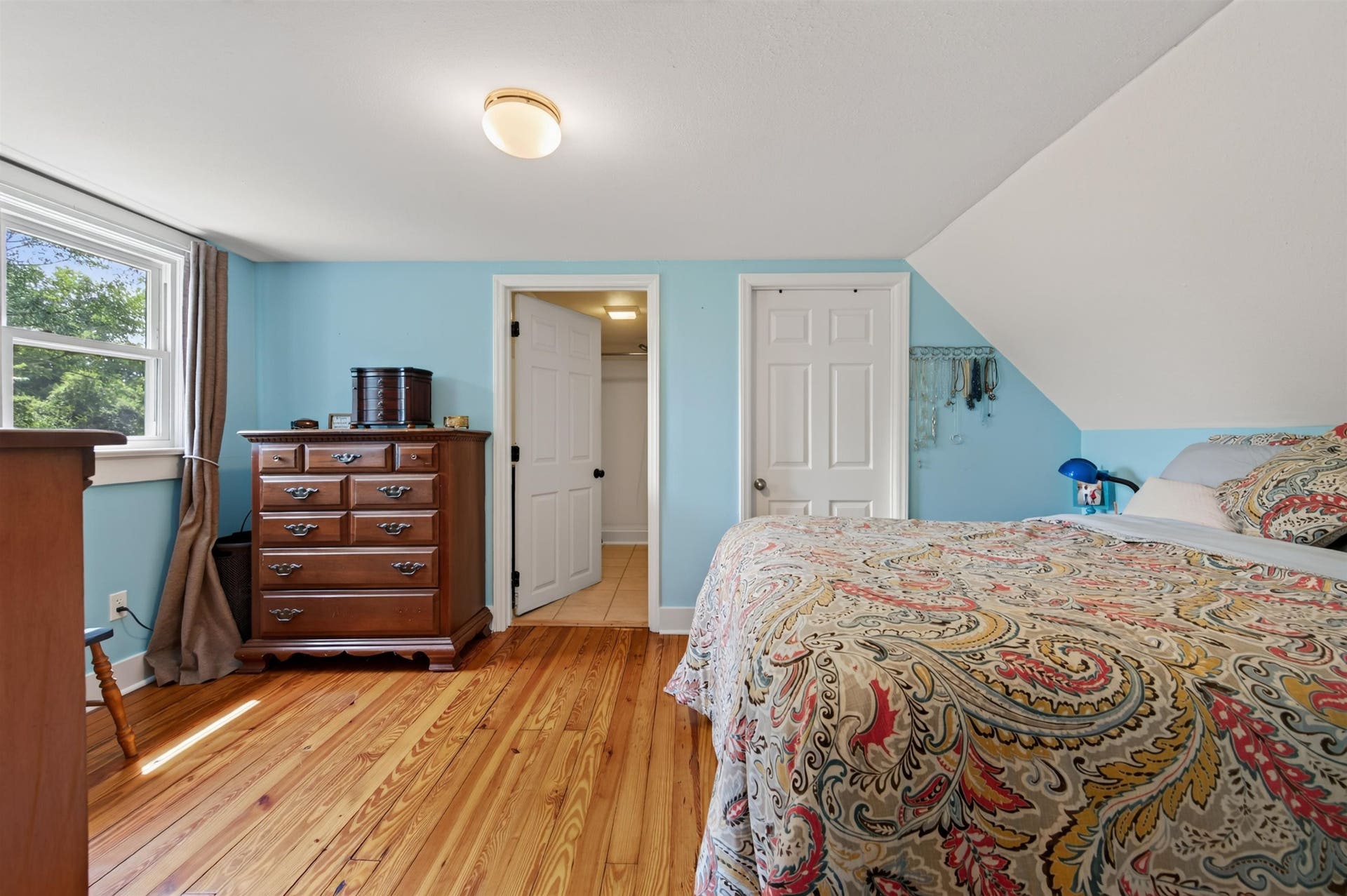 1220 Cambria Street, Christiansburg, VA 24073
