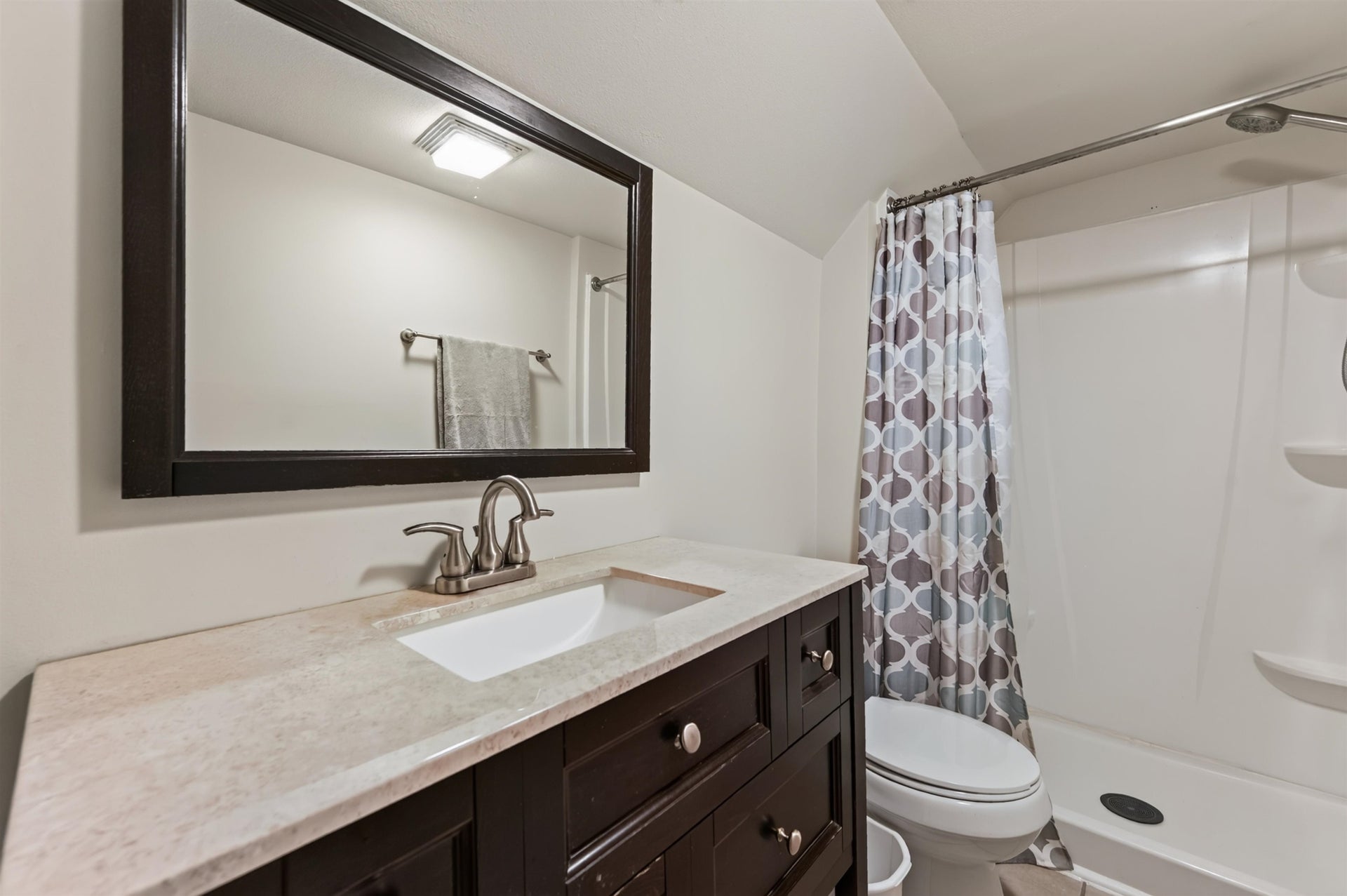 1220 Cambria Street, Christiansburg, VA 24073