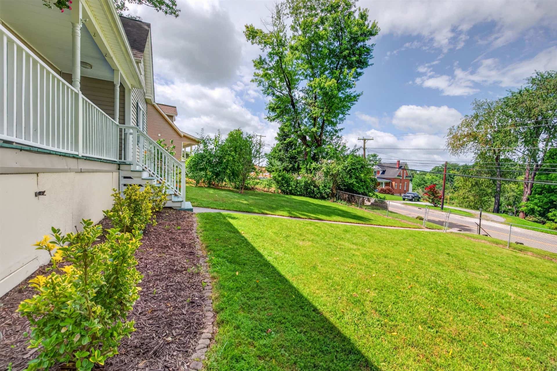 1220 Cambria Street, Christiansburg, VA 24073