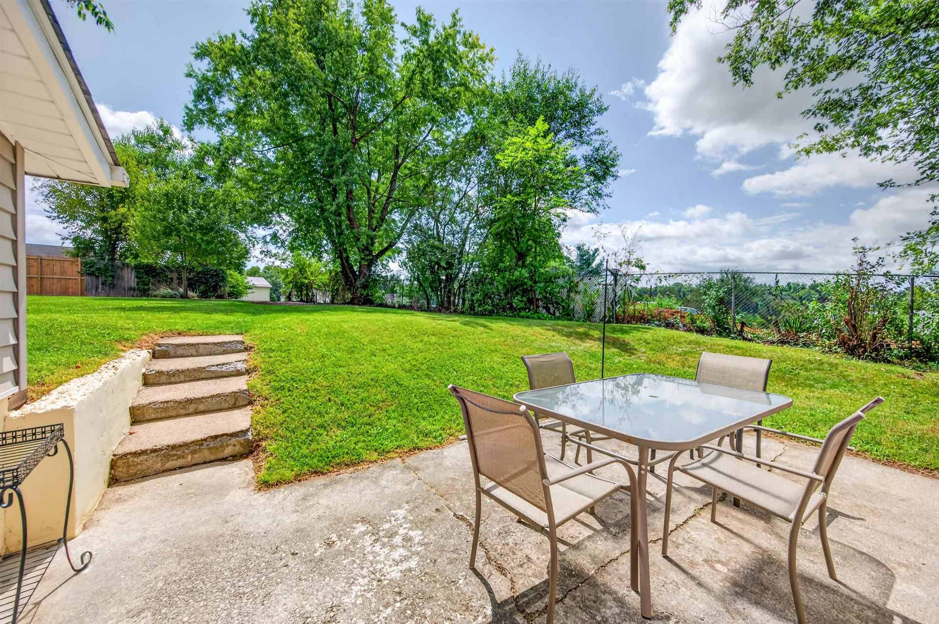 1220 Cambria Street, Christiansburg, VA 24073