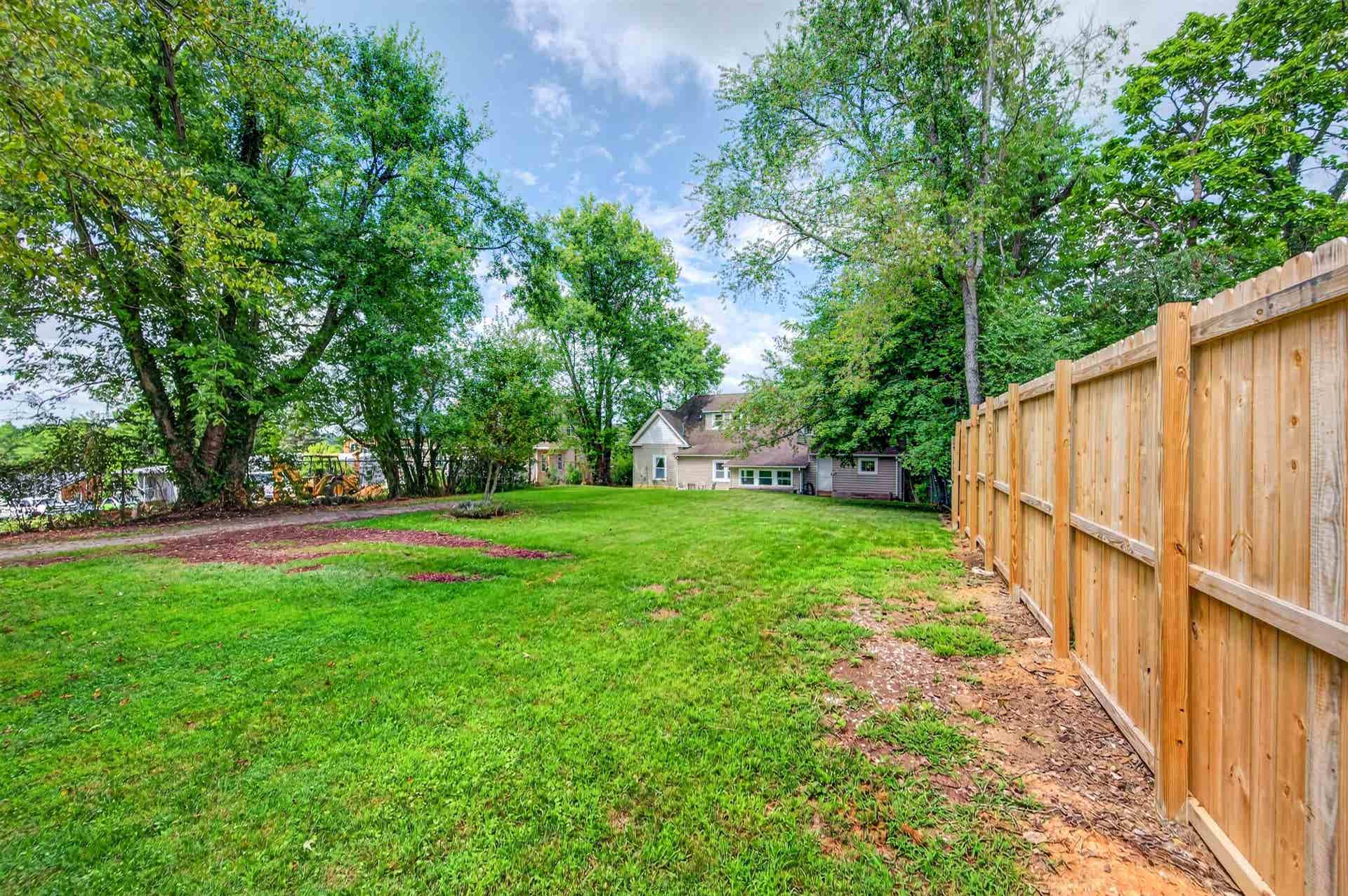 1220 Cambria Street, Christiansburg, VA 24073