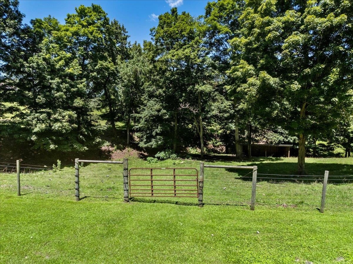 398 Penvir Street, Narrows, VA 24124