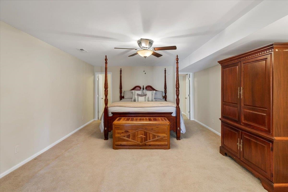 398 Penvir Street, Narrows, VA 24124