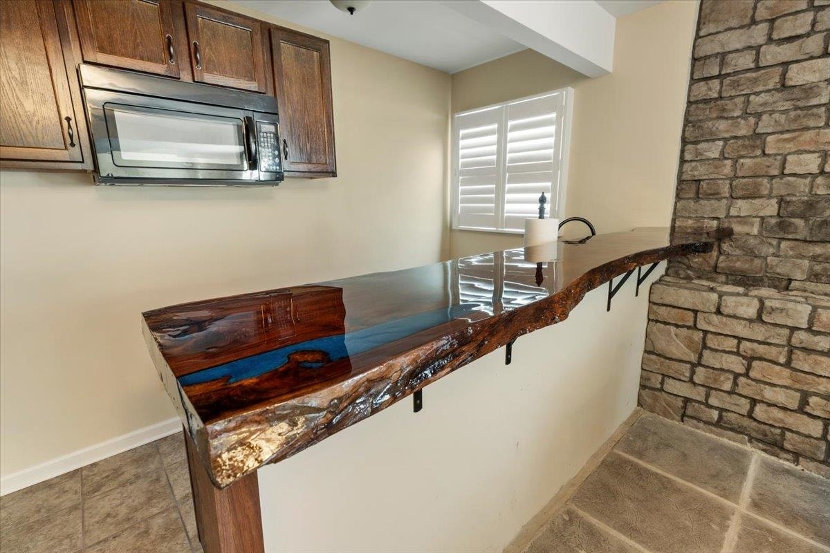 398 Penvir Street, Narrows, VA 24124