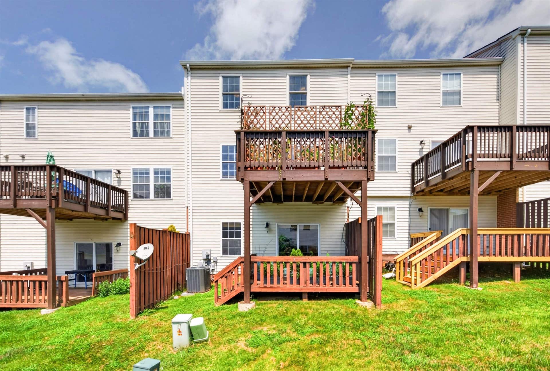 230 Silver Leaf Drive, Christiansburg, VA 24073