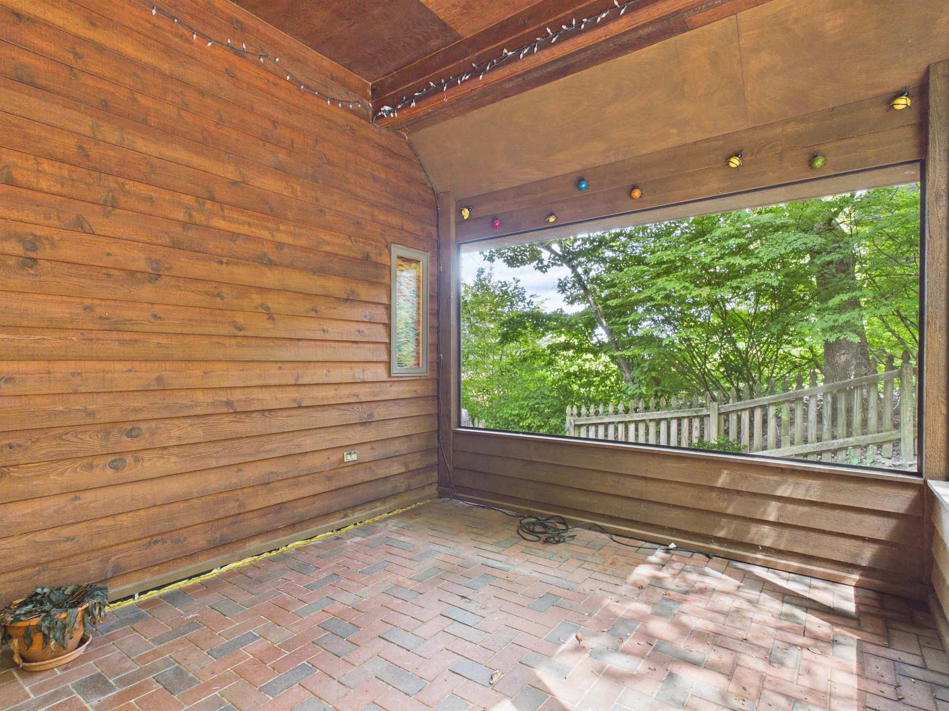 117 Primrose Drive, Blacksburg, VA 24060