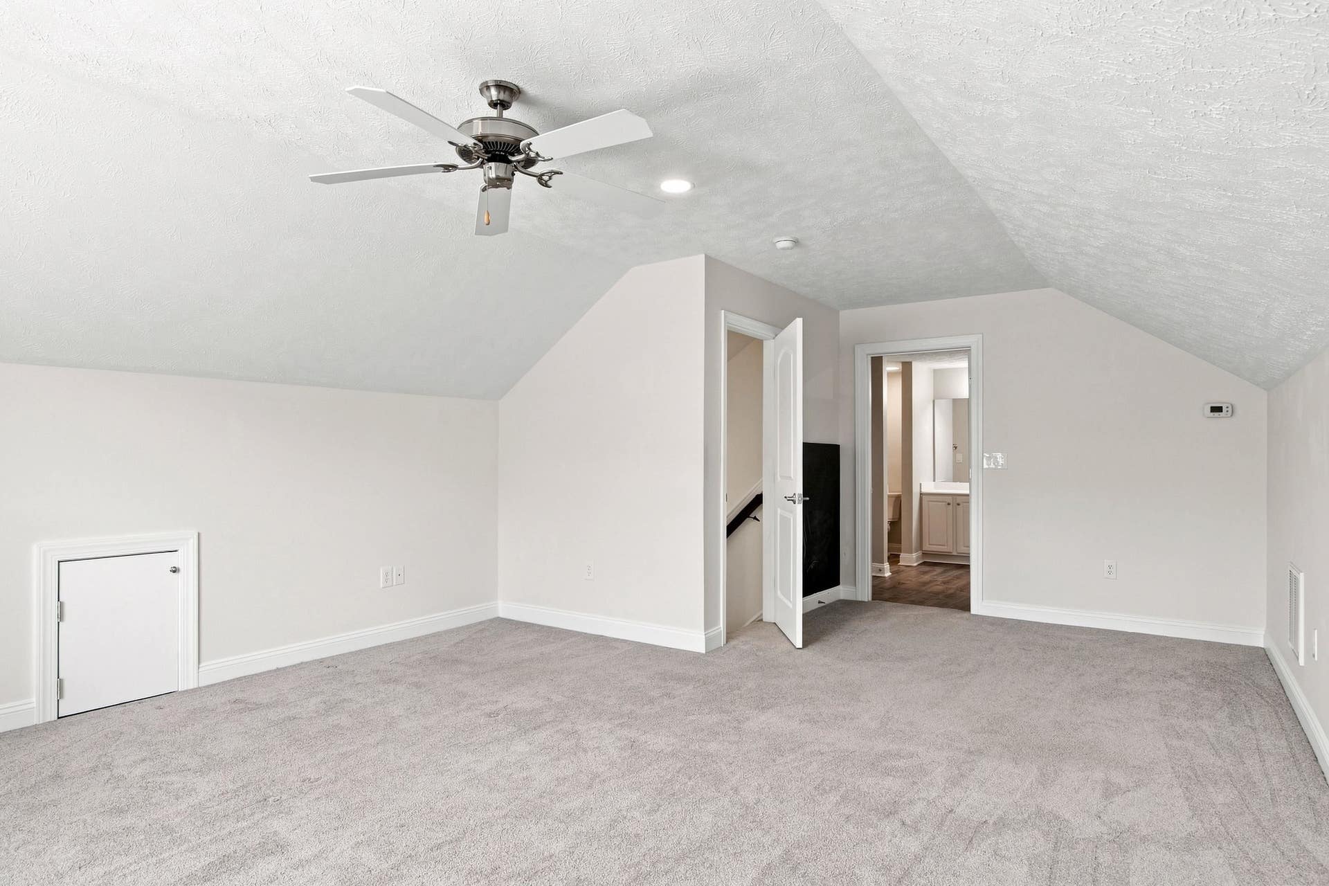 55 Washington Avenue, Christiansburg, VA 24073