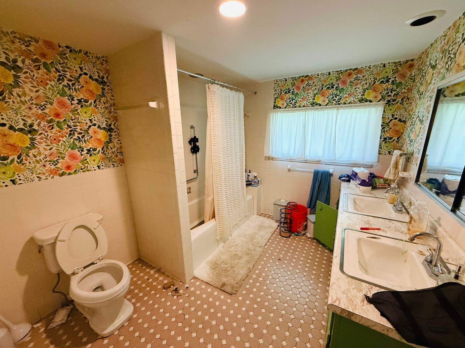 607 GILES Road, Blacksburg, VA 24060