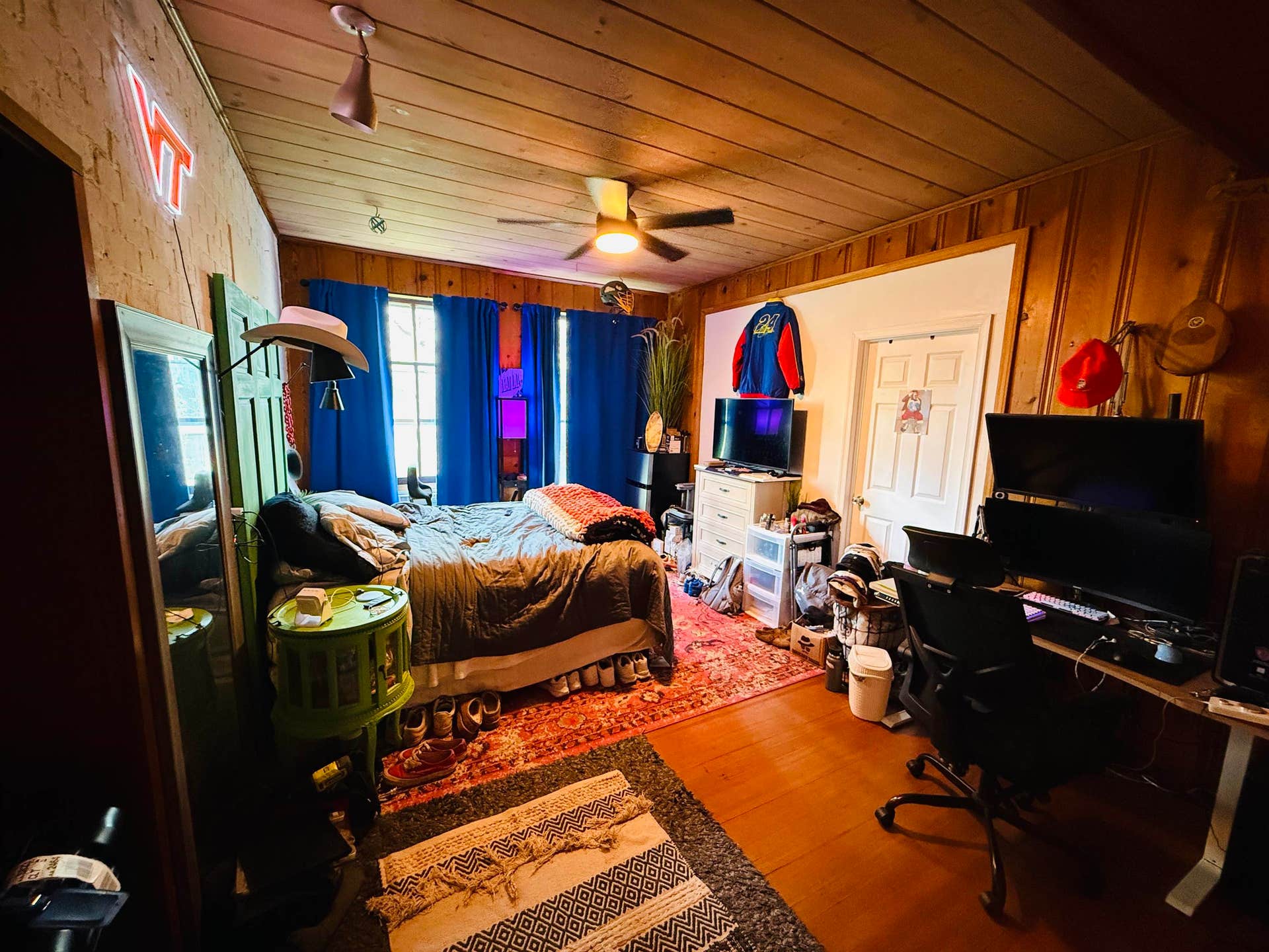 607 GILES Road, Blacksburg, VA 24060