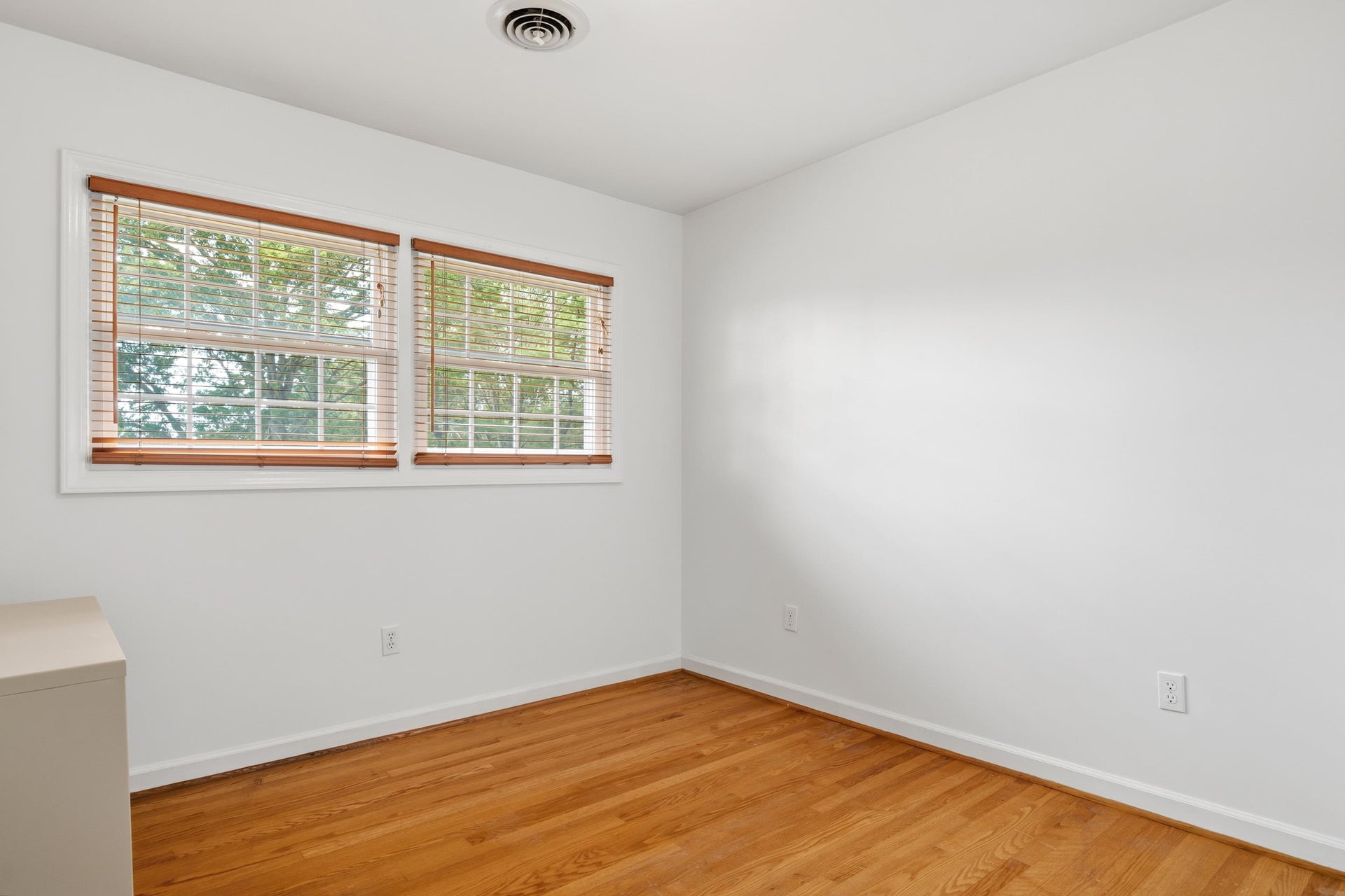 412 STONEGATE Drive, Blacksburg, VA 24060