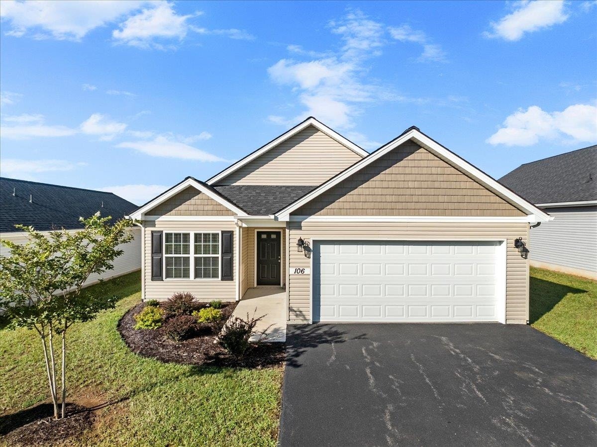 106 AALIYAH Lane, Radford, VA 24141