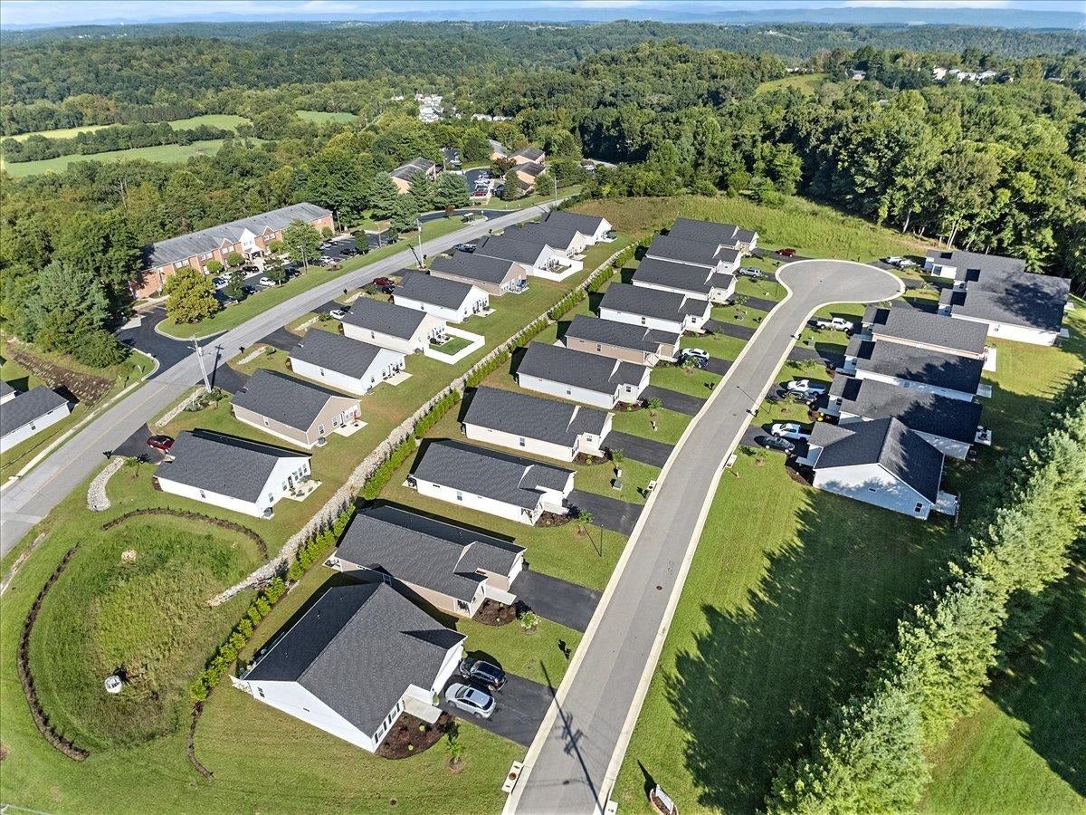 106 AALIYAH Lane, Radford, VA 24141