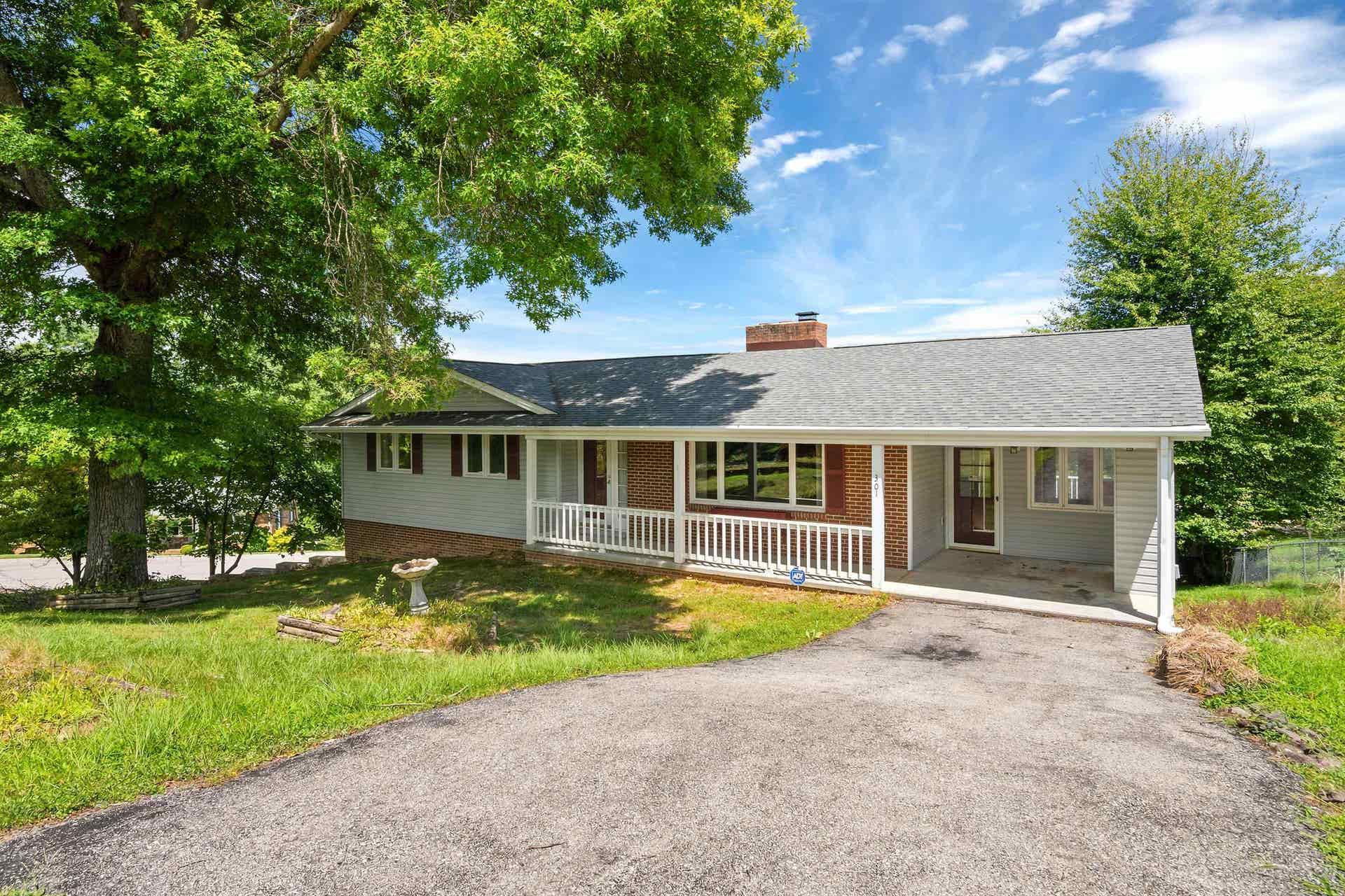 301 Fincastle Drive, Blacksburg, VA 24060