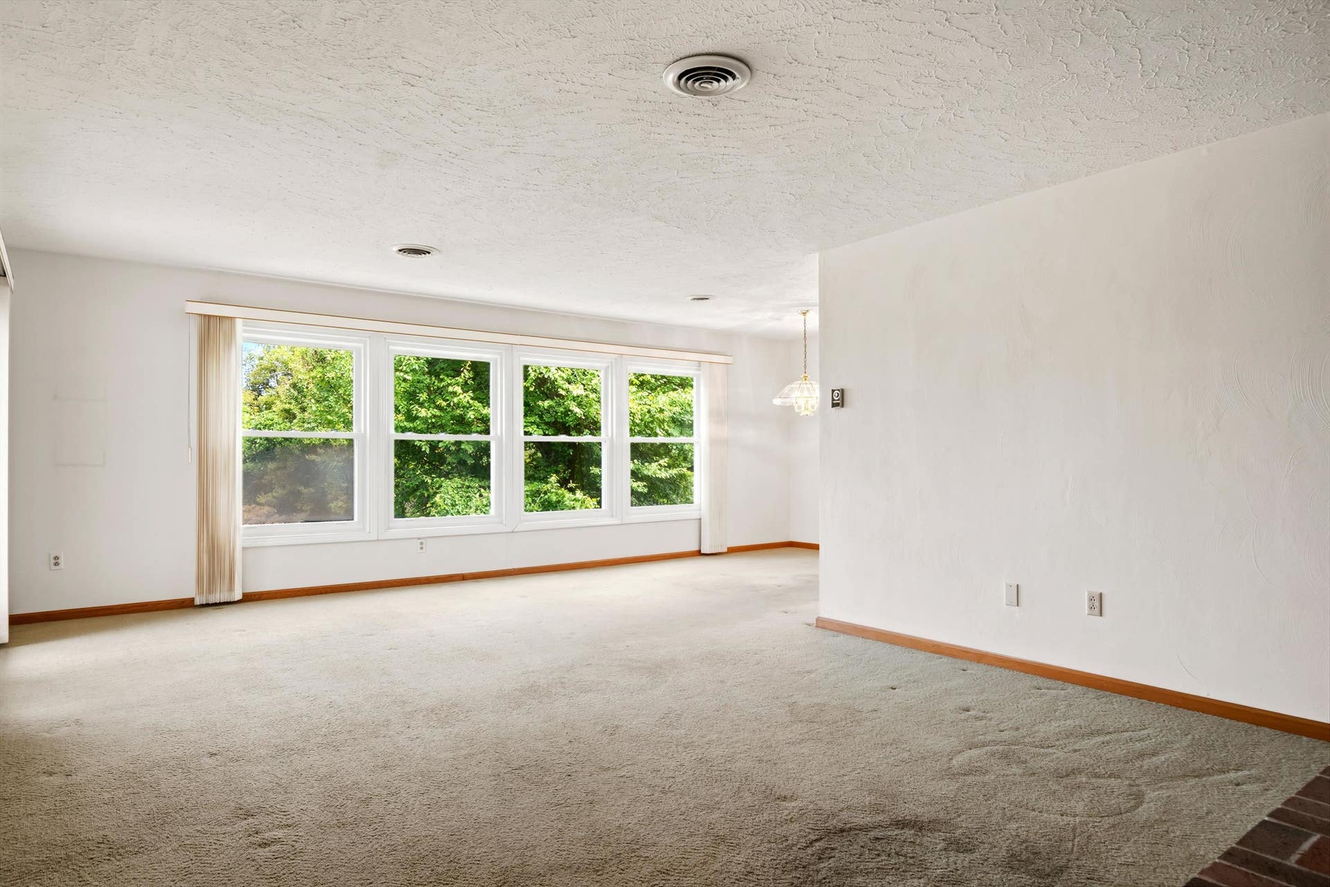 301 Fincastle Drive, Blacksburg, VA 24060