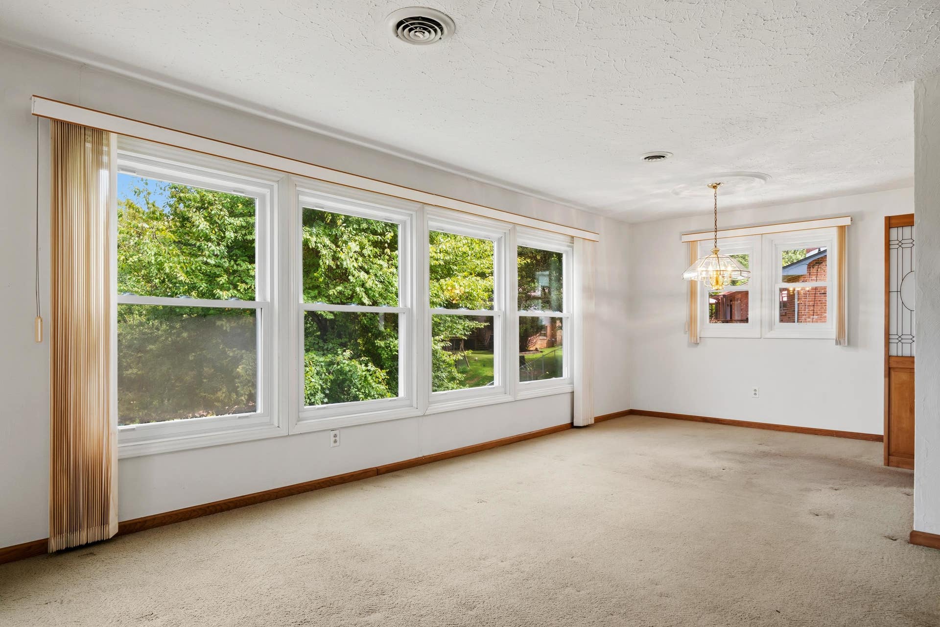 301 Fincastle Drive, Blacksburg, VA 24060