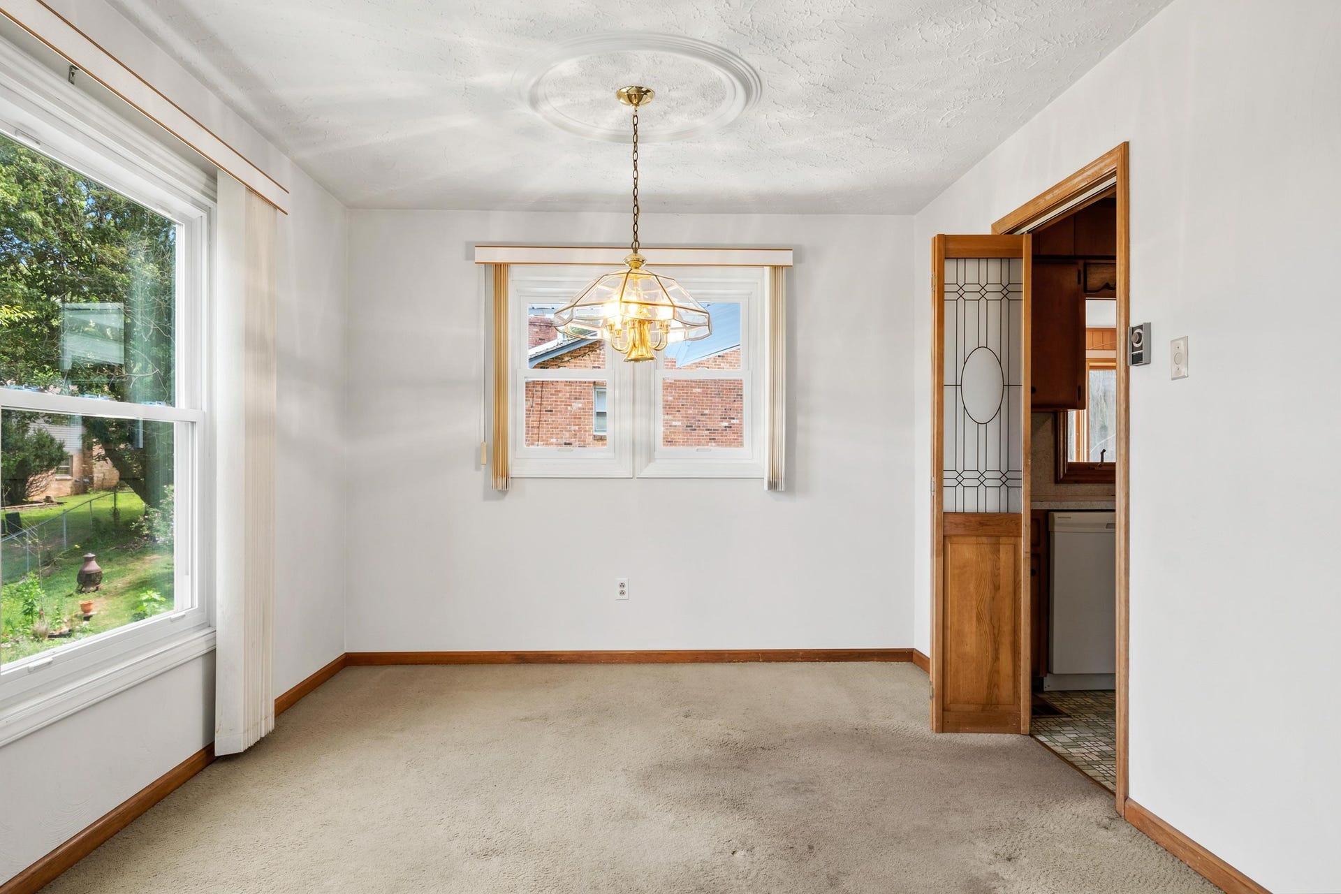 301 Fincastle Drive, Blacksburg, VA 24060