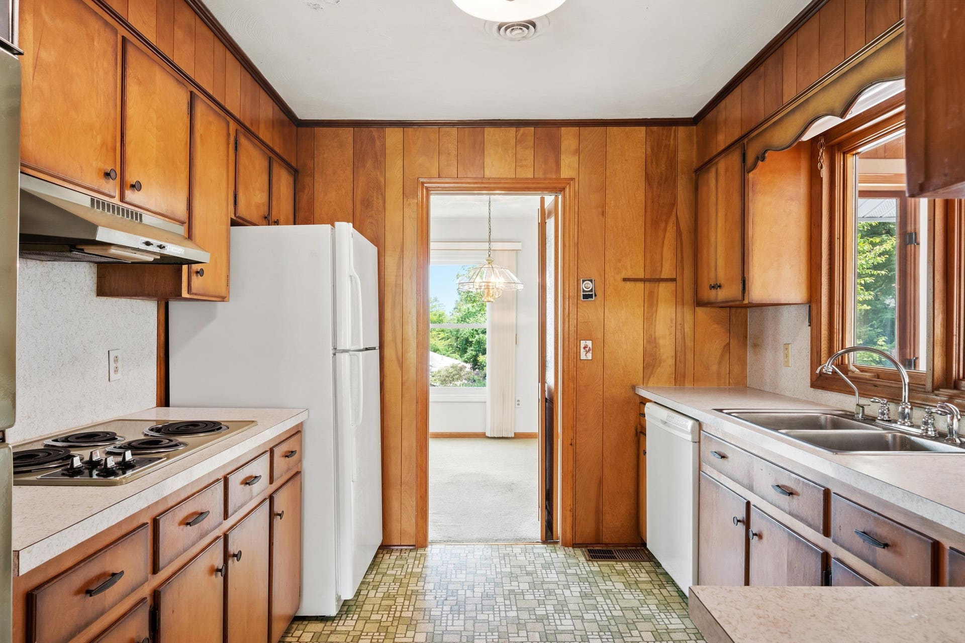 301 Fincastle Drive, Blacksburg, VA 24060