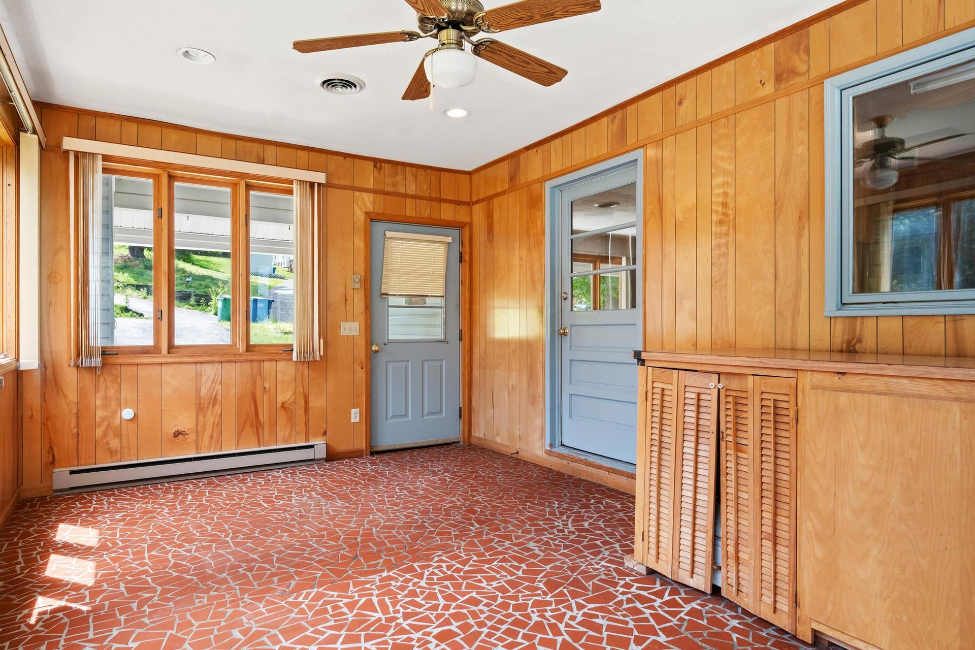 301 Fincastle Drive, Blacksburg, VA 24060