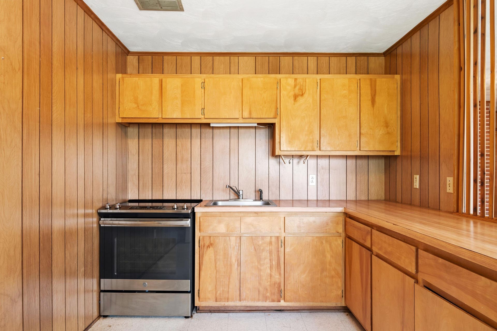 301 Fincastle Drive, Blacksburg, VA 24060