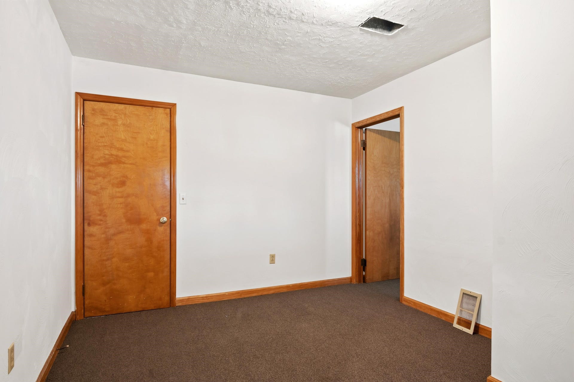 301 Fincastle Drive, Blacksburg, VA 24060