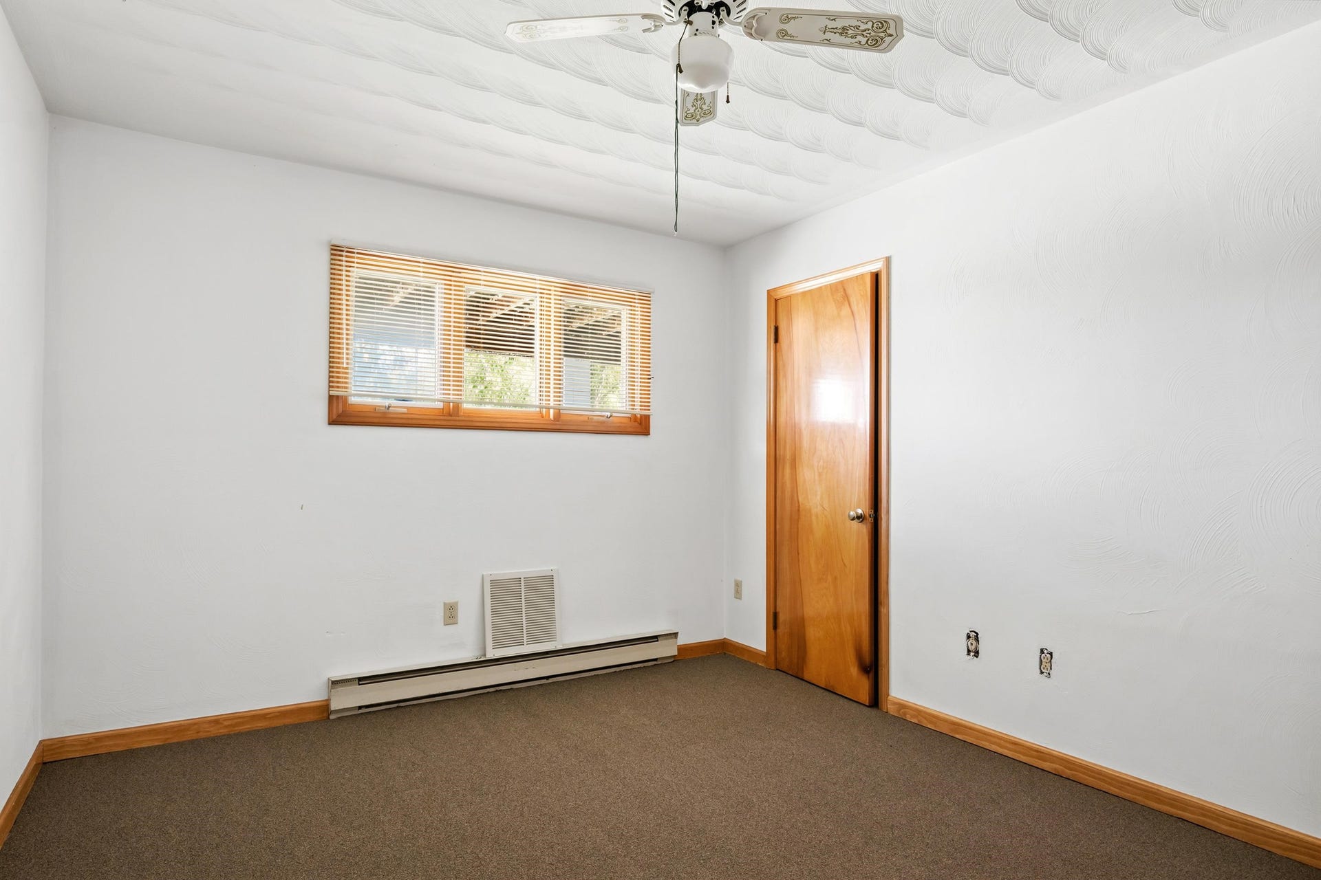 301 Fincastle Drive, Blacksburg, VA 24060
