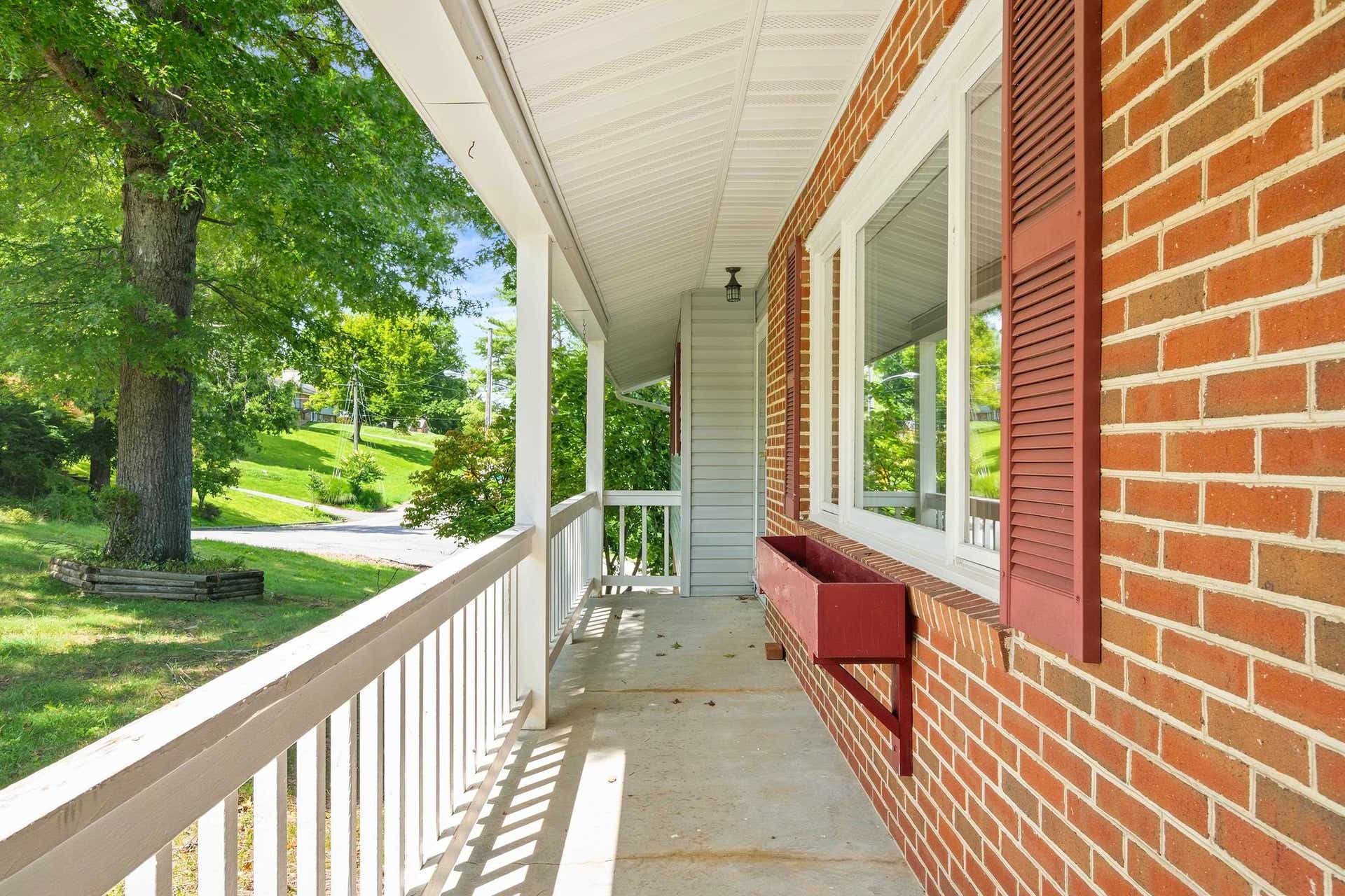301 Fincastle Drive, Blacksburg, VA 24060