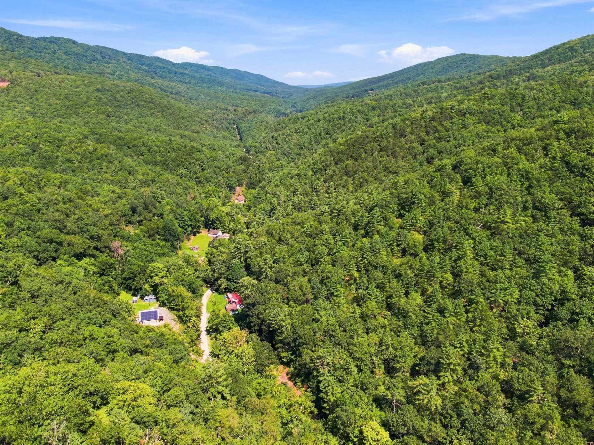 6223 NORRIS RUN Road, Blacksburg, VA 24060