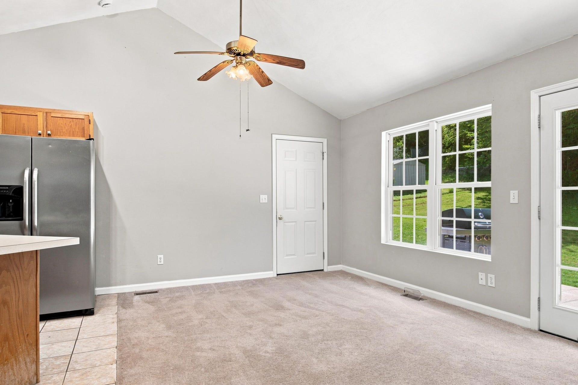 207 Staples Street, Radford, VA 24141
