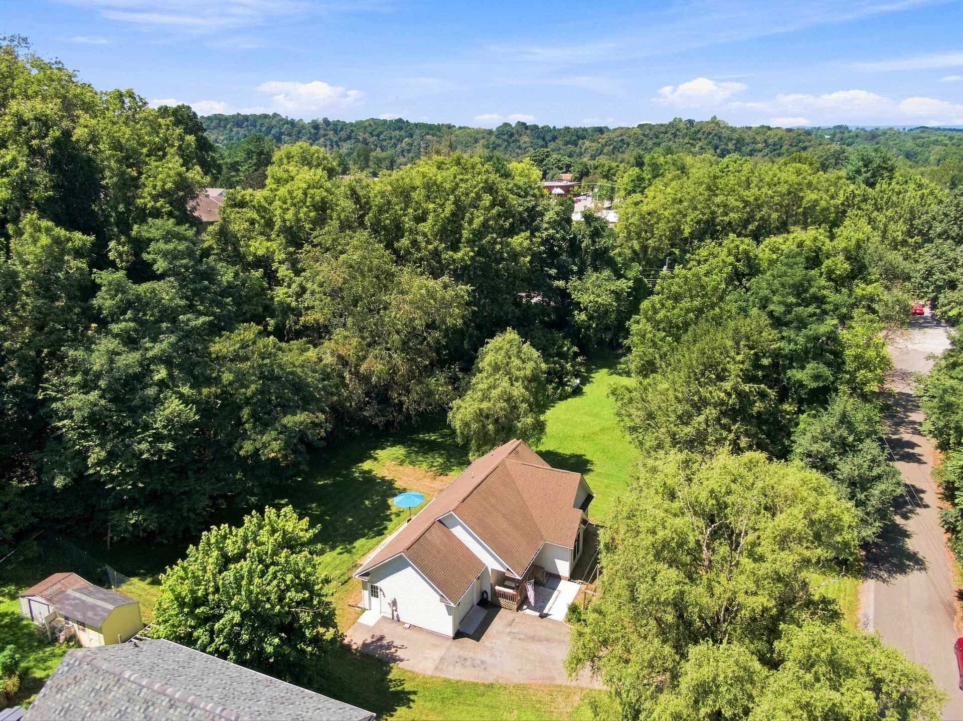 207 Staples Street, Radford, VA 24141