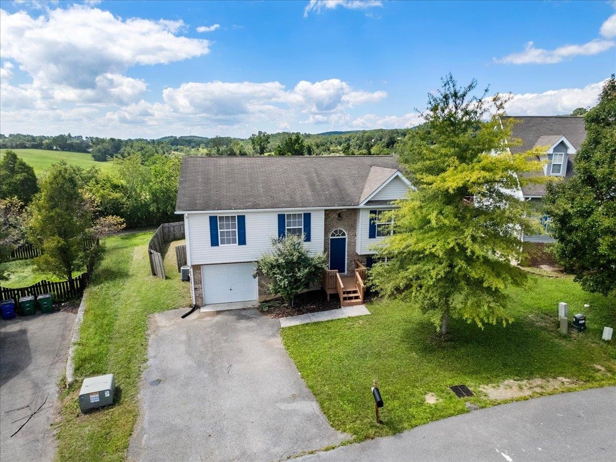 235 Sequoia Circle, Christiansburg, VA 24073