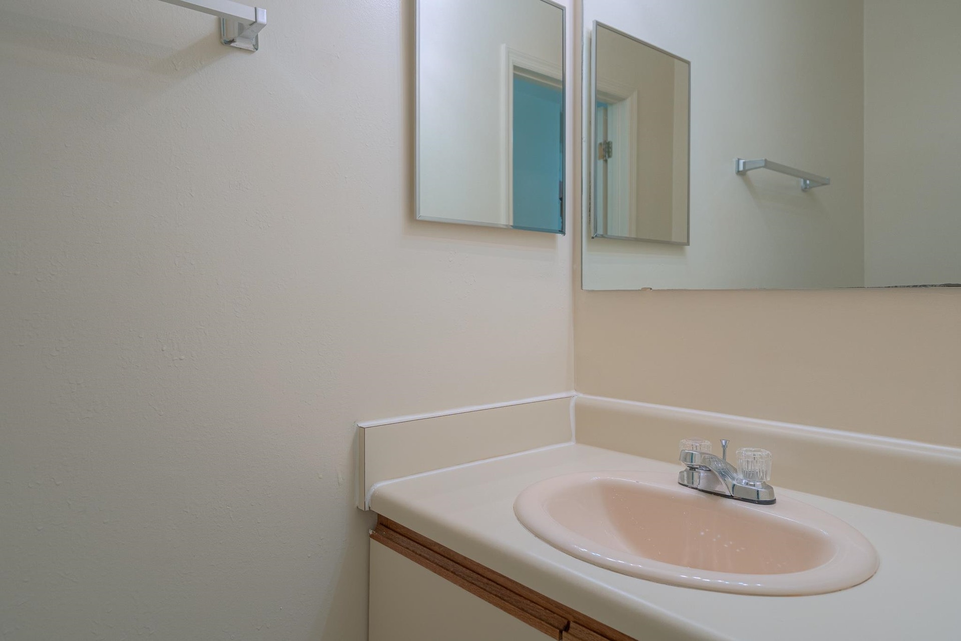 2524 Ridge Road, Blacksburg, VA 24060