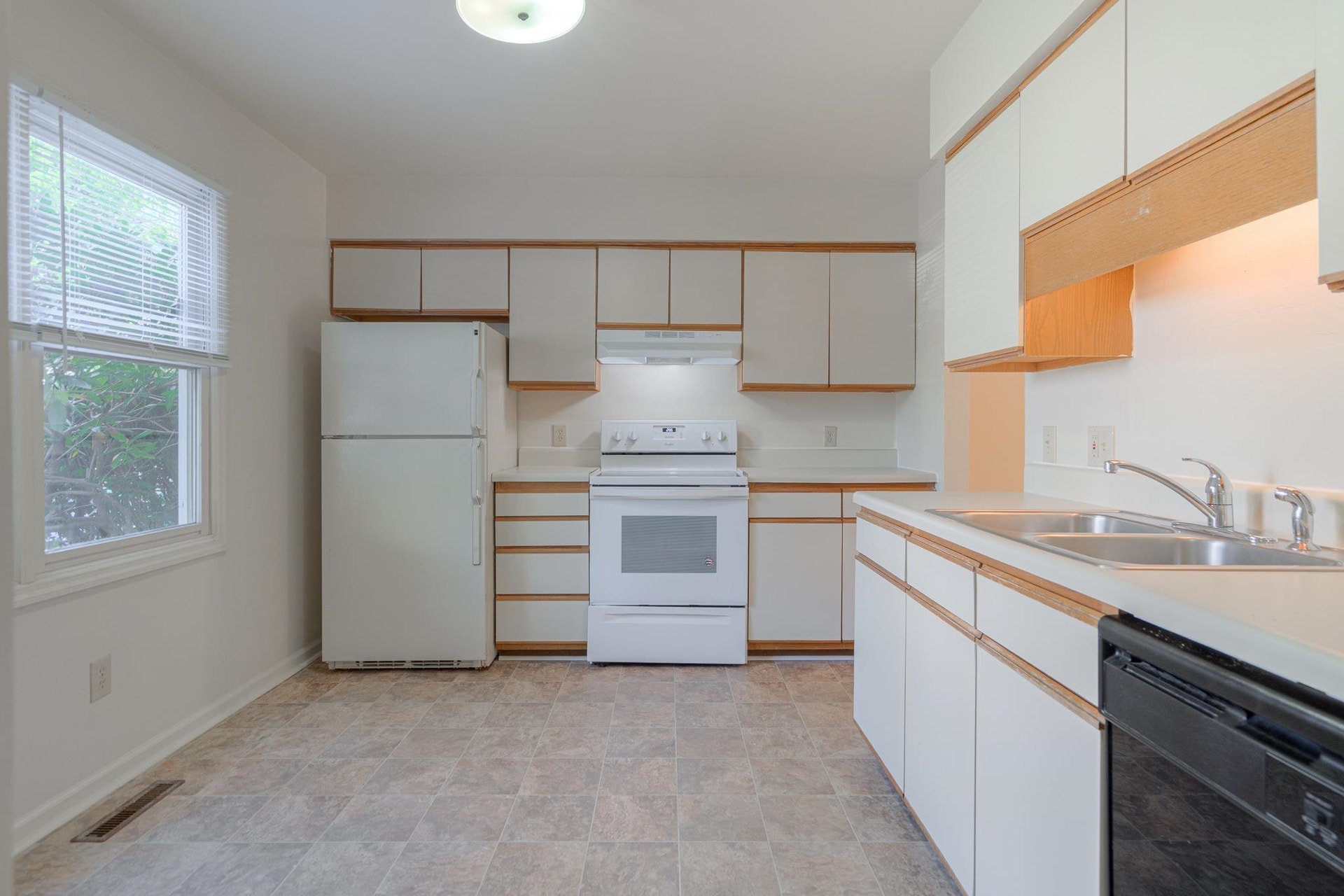 2524 Ridge Road, Blacksburg, VA 24060