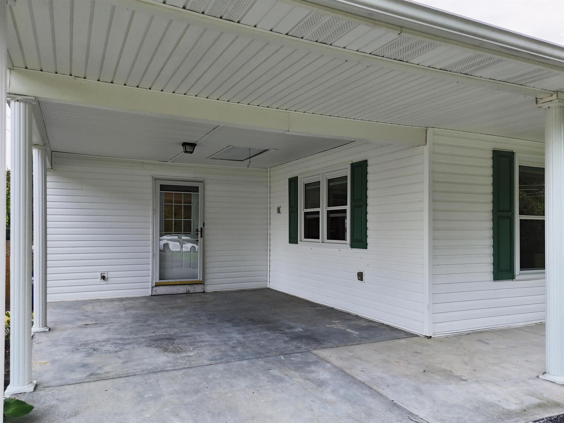 1245 Scott Street, Christiansburg, VA 24073