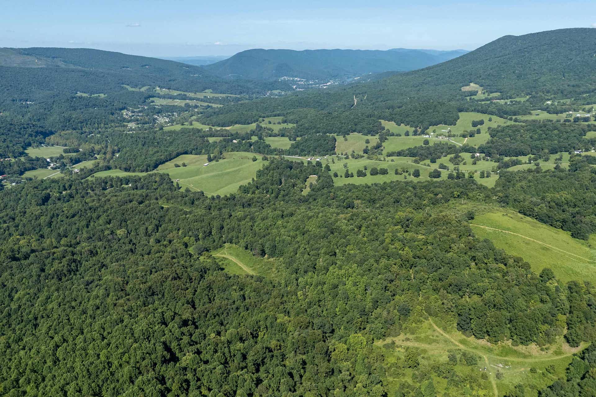 TBD Crystal Lane, Narrows, VA 24124