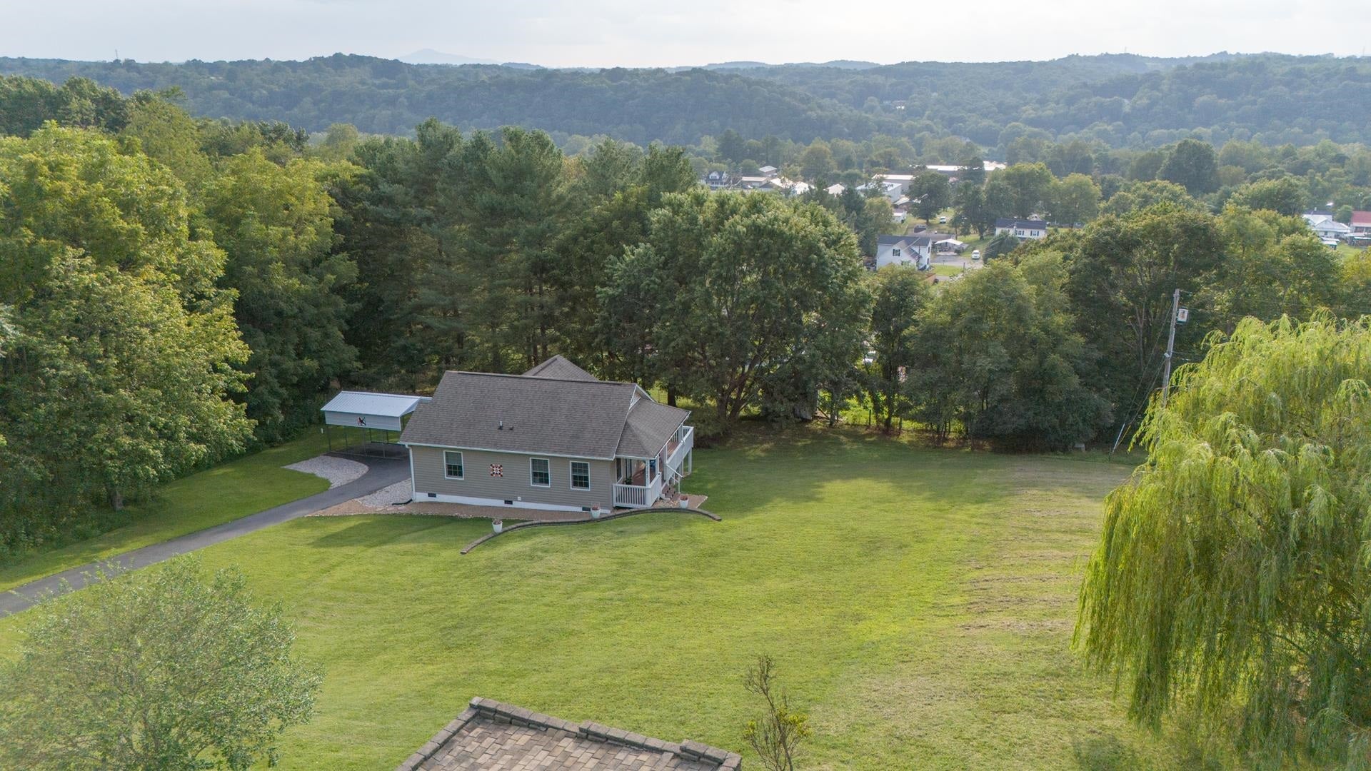 2135 Fifth Street, Radford, VA 24141