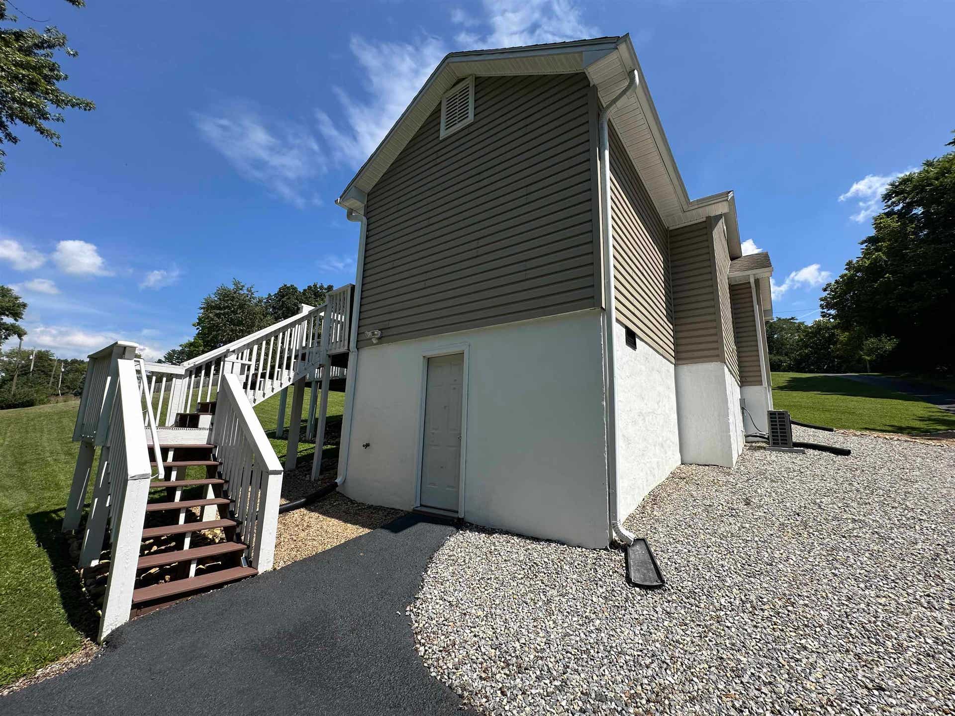 2135 Fifth Street, Radford, VA 24141