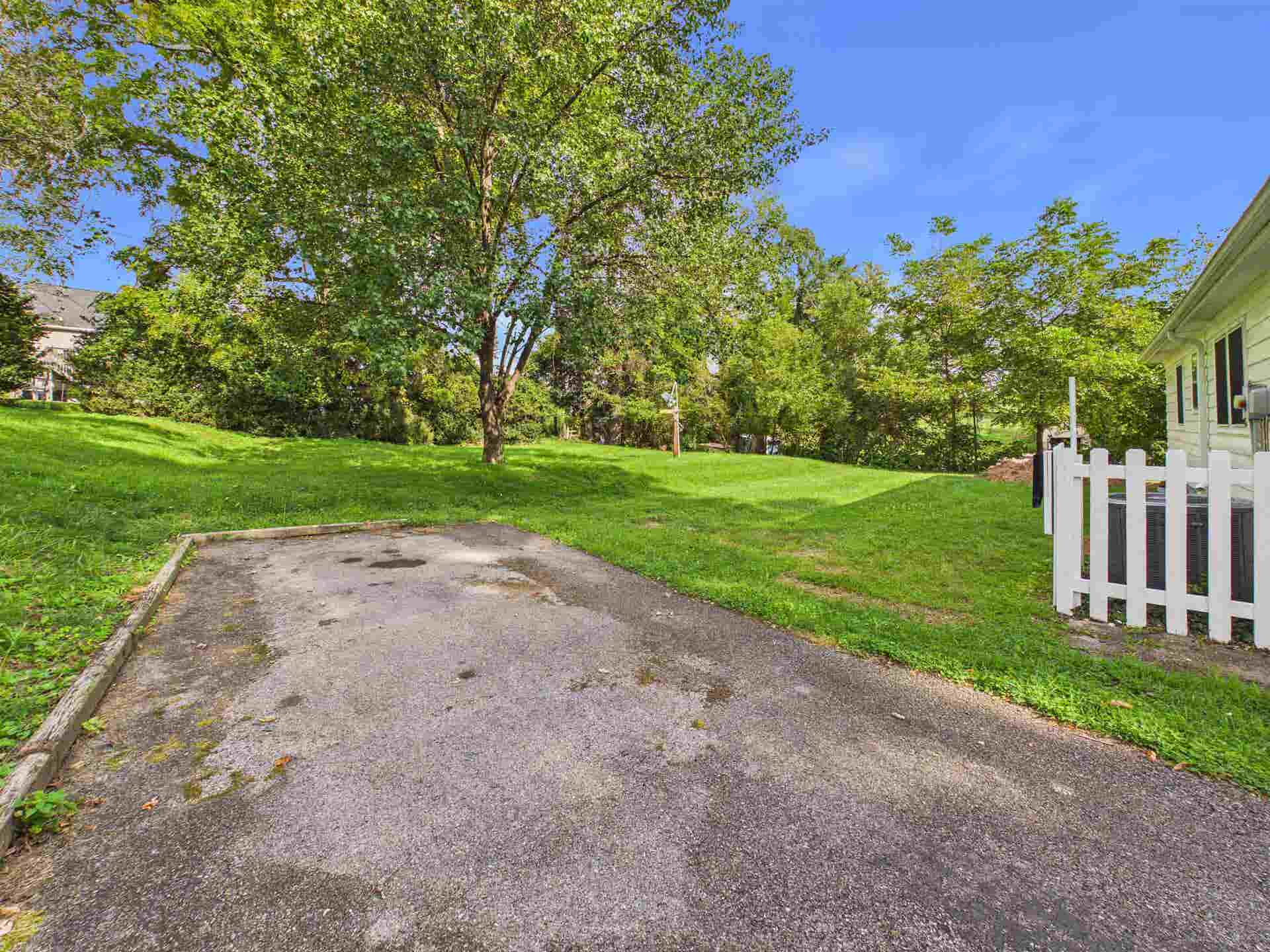 600 Fourth Avenue, Radford, VA 24141