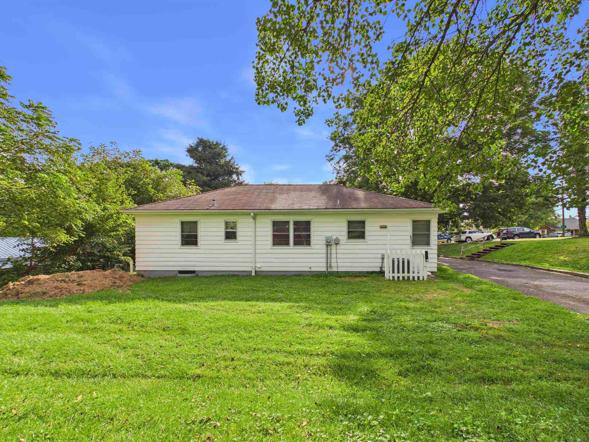 600 Fourth Avenue, Radford, VA 24141