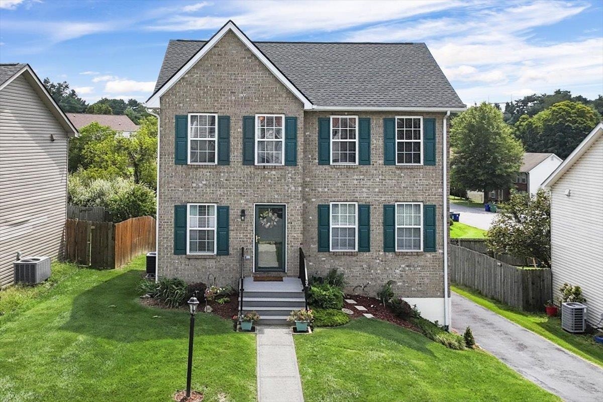20 Camellia Lane, Christiansburg, VA 24073