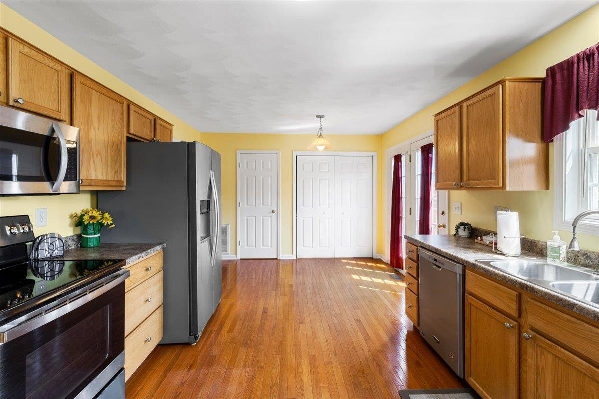 20 Camellia Lane, Christiansburg, VA 24073