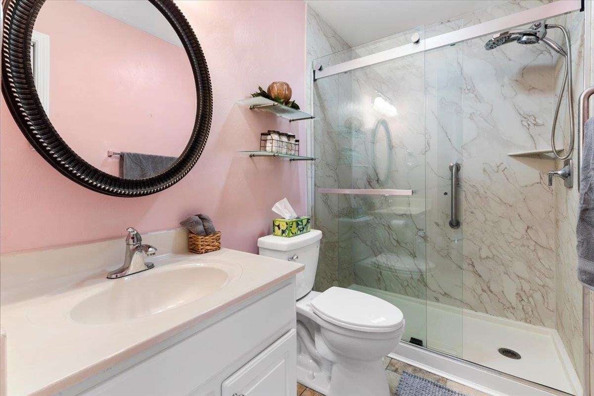 20 Camellia Lane, Christiansburg, VA 24073