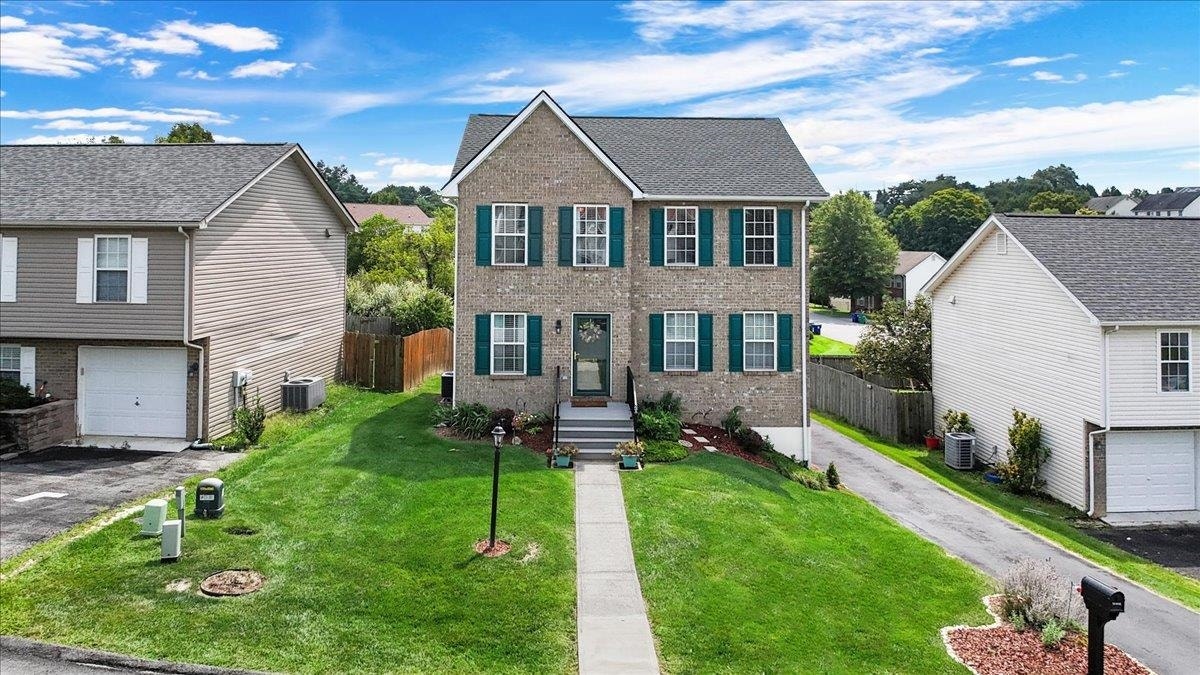20 Camellia Lane, Christiansburg, VA 24073