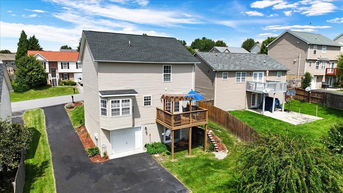 20 Camellia Lane, Christiansburg, VA 24073