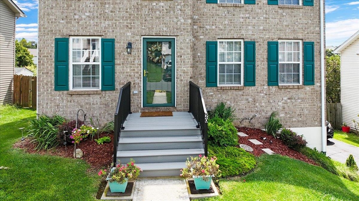 20 Camellia Lane, Christiansburg, VA 24073